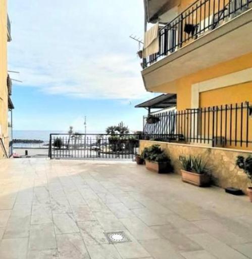 Ferienwohnung Casa Nick Torre del Greco Exterior foto
